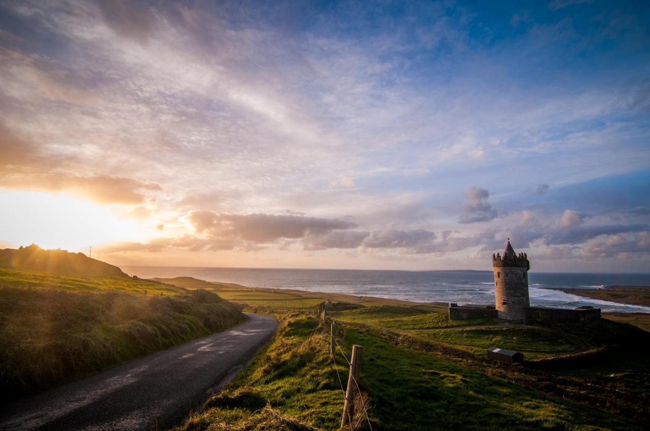 Fairwinds Guest Accommodation Doolin Eksteriør bilde